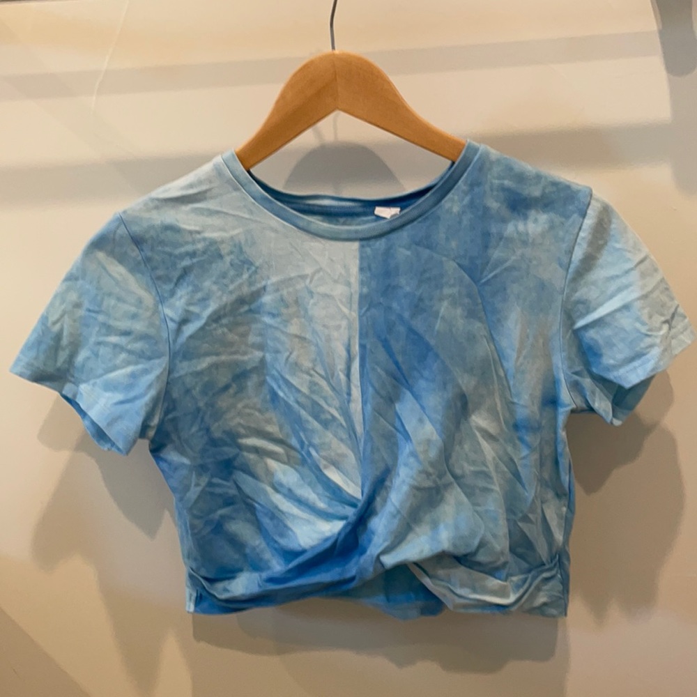 Blue tie-dye crop top